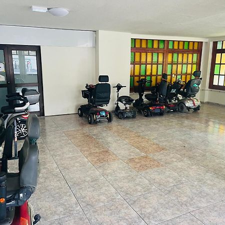 Superbe Appartement A Las Americas Torres Del Sol Arona  Εξωτερικό φωτογραφία